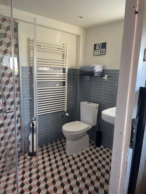 Holiday Cottage De Garage Inn Hank Ngoại thất bức ảnh
